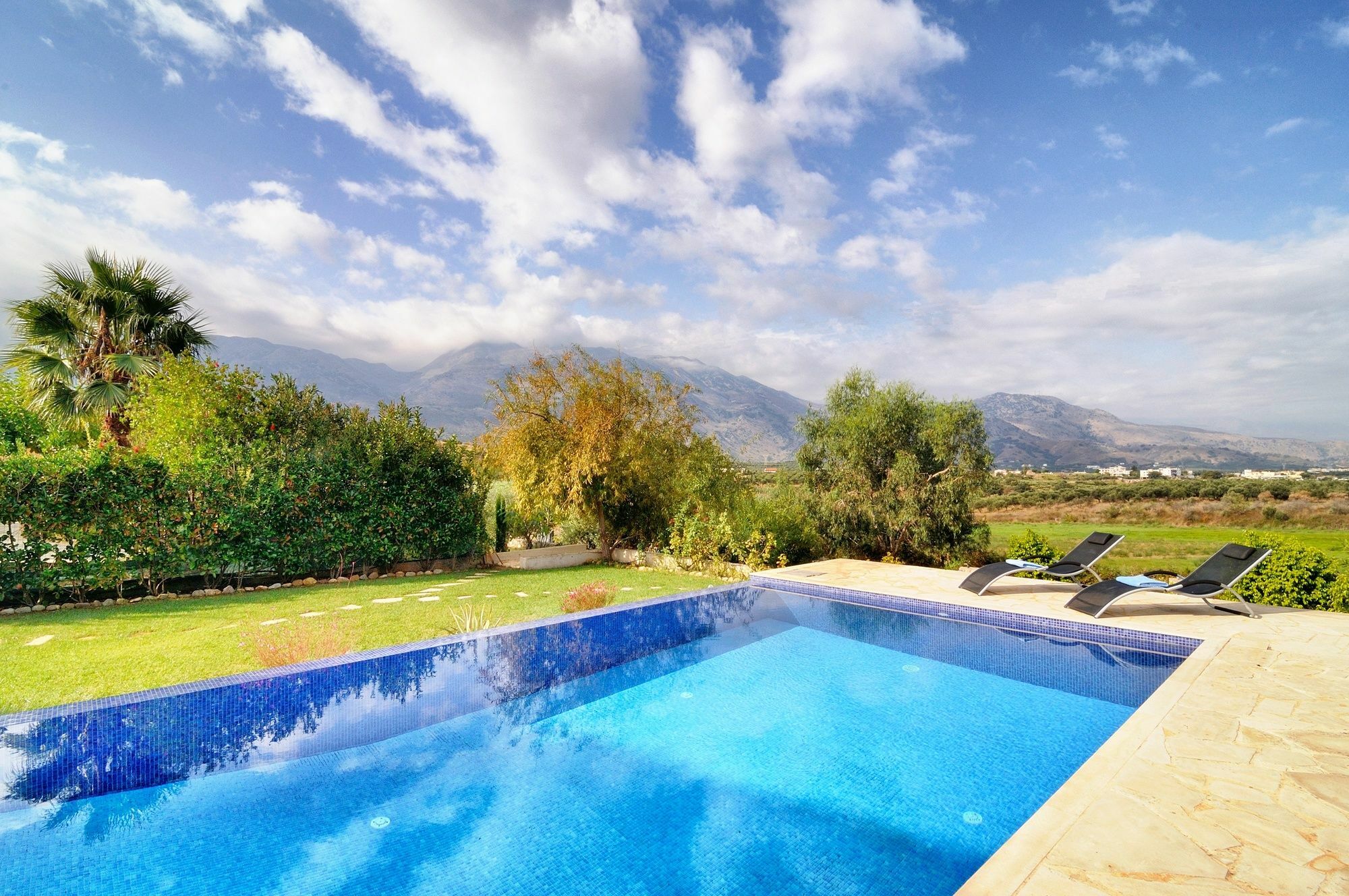Cretan Mansion With Heated Swimming Pool Villa Georgioupoli Exterior photo